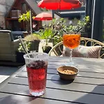 Le Trophée By M Hôtel Spa
